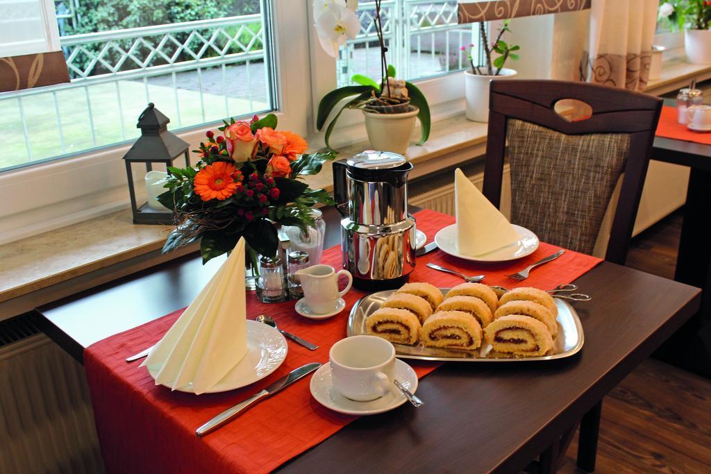 Pension Haus Waldfrieden, Meinecardplus Inklusive Willingen  Ngoại thất bức ảnh
