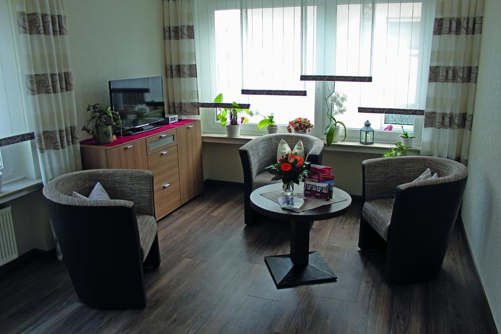 Pension Haus Waldfrieden, Meinecardplus Inklusive Willingen  Ngoại thất bức ảnh