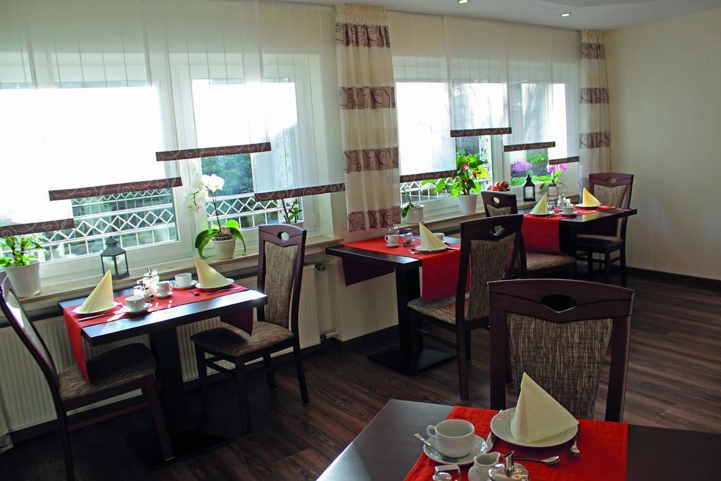 Pension Haus Waldfrieden, Meinecardplus Inklusive Willingen  Ngoại thất bức ảnh