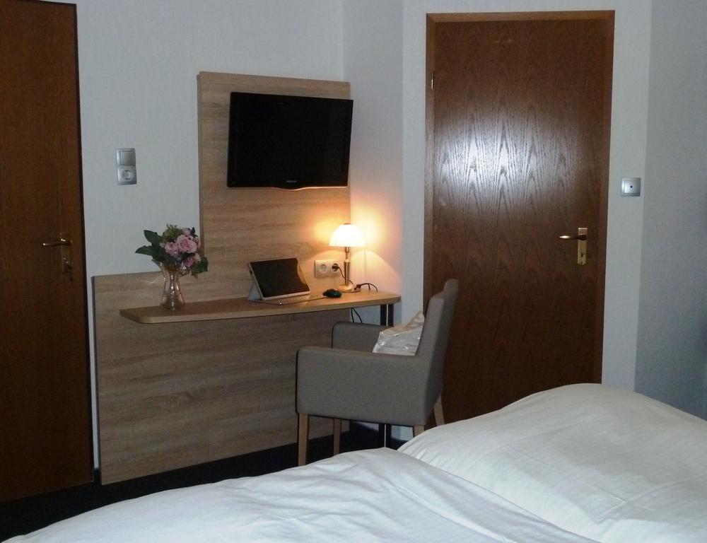Pension Haus Waldfrieden, Meinecardplus Inklusive Willingen  Ngoại thất bức ảnh